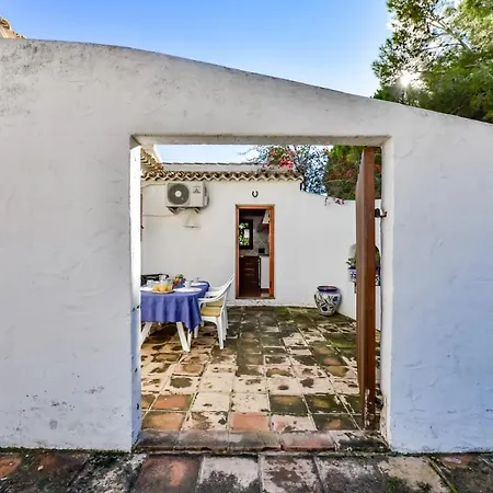 Guzman - Fortuna Villa